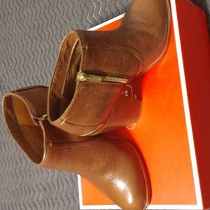 COACH HATTIE BOOTIE Size 7